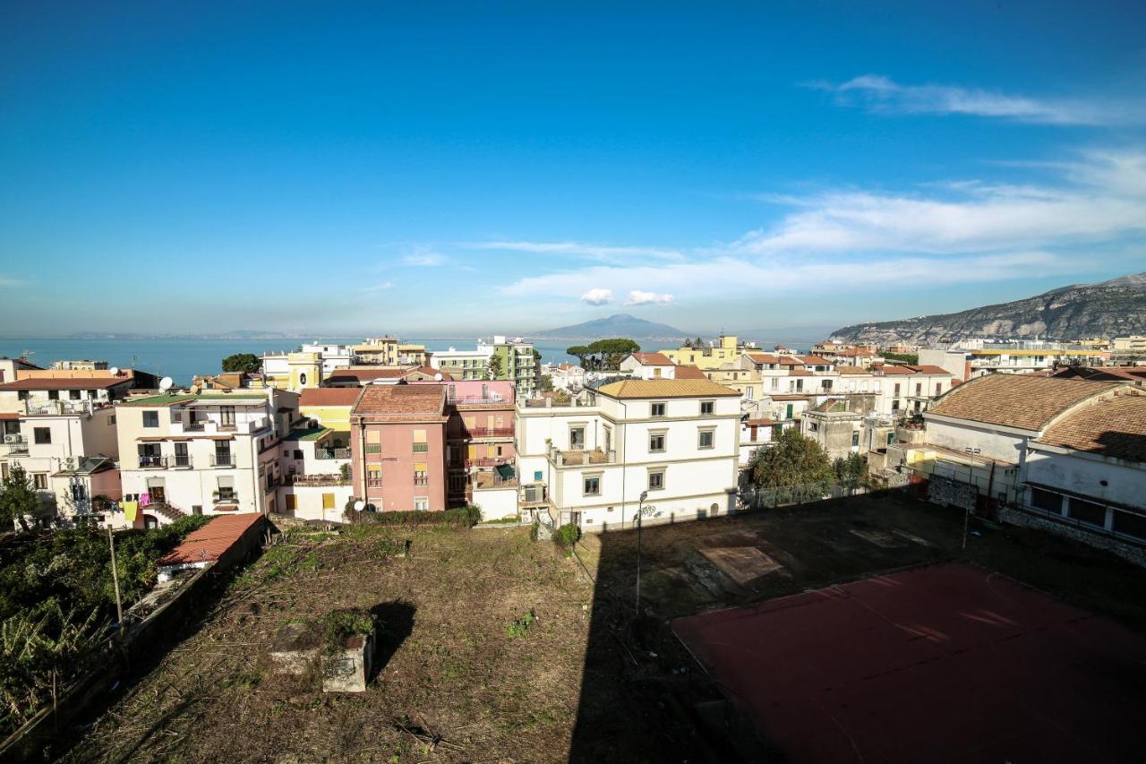 Camy House - De Vivo Realty Sorrento Lägenhet Exteriör bild